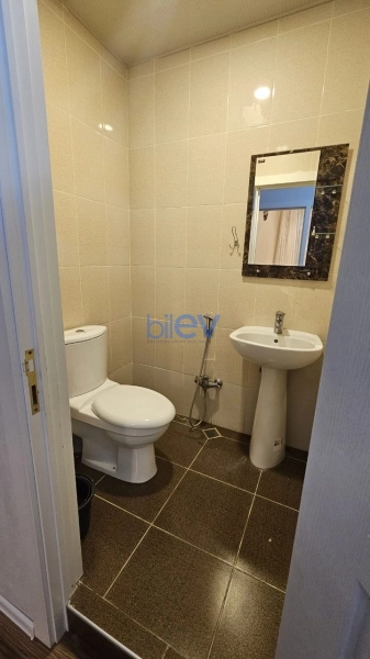 Aylıq Kirayə 3 otaqlı Yeni Tikili bina evi  80m², Bakı