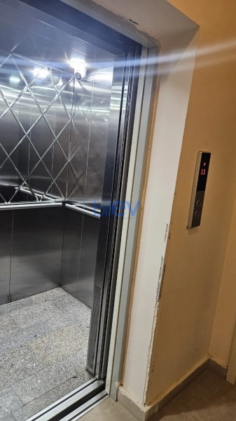 Aylıq Kirayə 3 otaqlı Yeni Tikili bina evi  80m², Bakı