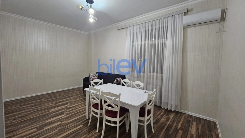 Aylıq Kirayə 3 otaqlı Yeni Tikili bina evi  80m², Bakı
