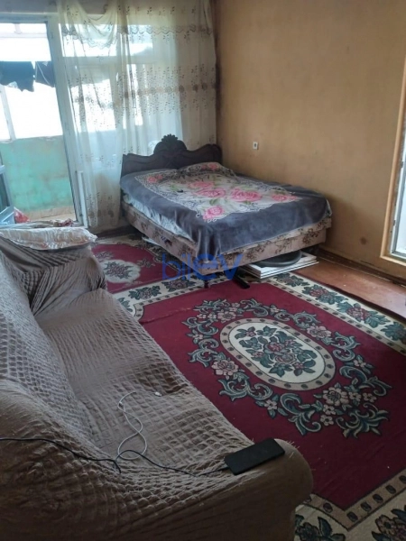 Satış 1 otaqlı Köhnə Tikili bina evi  48m², Bakı