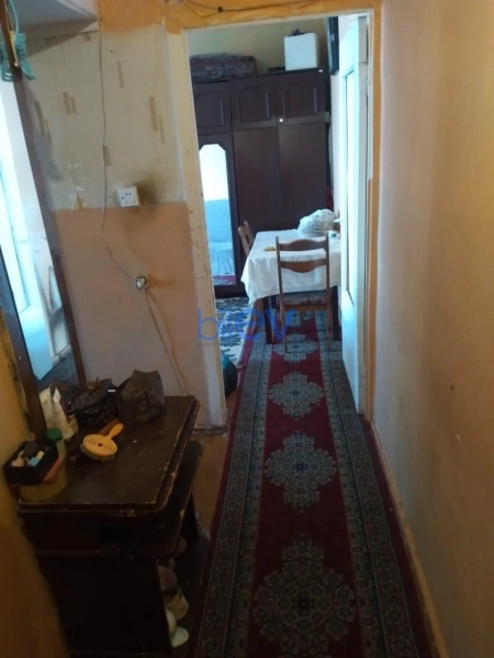 Satış 1 otaqlı Köhnə Tikili bina evi  48m², Bakı