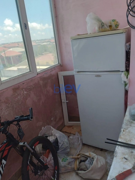 Satış 1 otaqlı Köhnə Tikili bina evi  48m², Bakı