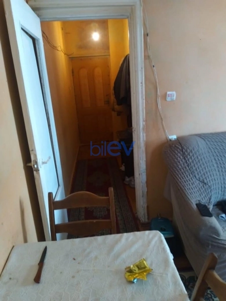 Satış 1 otaqlı Köhnə Tikili bina evi  48m², Bakı
