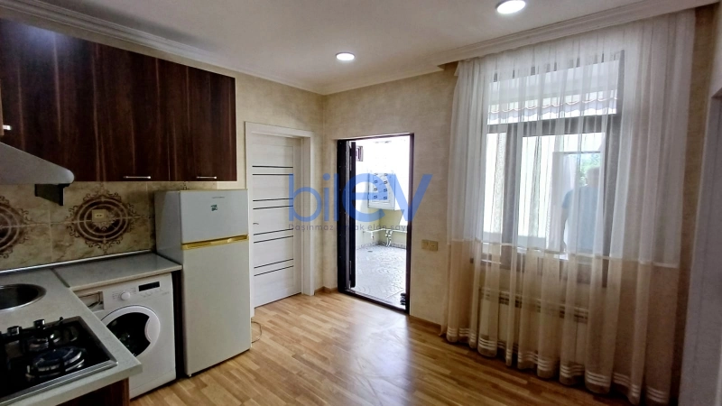Aylıq Kirayə 2 otaqlı Həyət evi  60m², Bakı