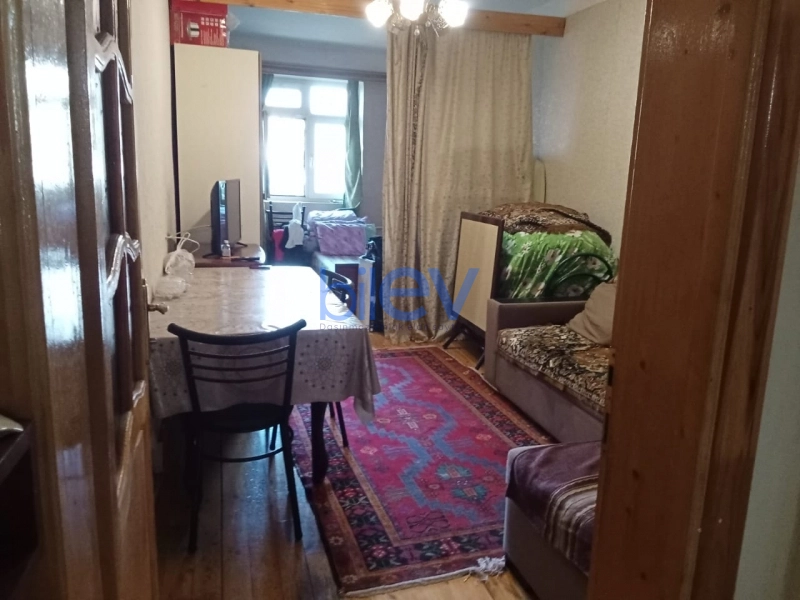 Satış 1 otaqlı Köhnə Tikili bina evi  34m², Bakı