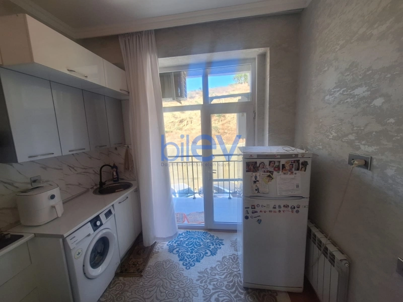 Satış 2 otaqlı Yeni Tikili bina evi  45m², Bakı
