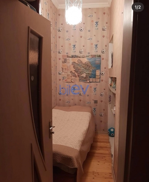 Satış 2 otaqlı Köhnə Tikili bina evi  50m², Bakı