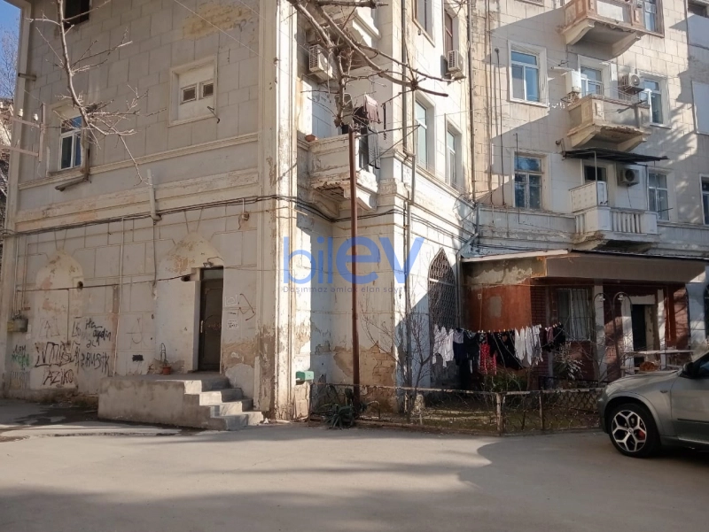 Satış 2 otaqlı Köhnə Tikili bina evi  50m², Bakı