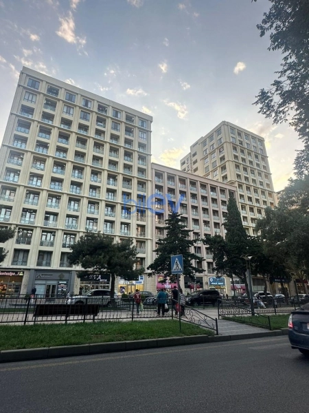 Satış 3 otaqlı Yeni Tikili bina evi  102m², Bakı