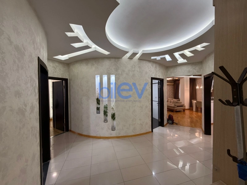 Satış 3 otaqlı Yeni Tikili bina evi  110m², Bakı