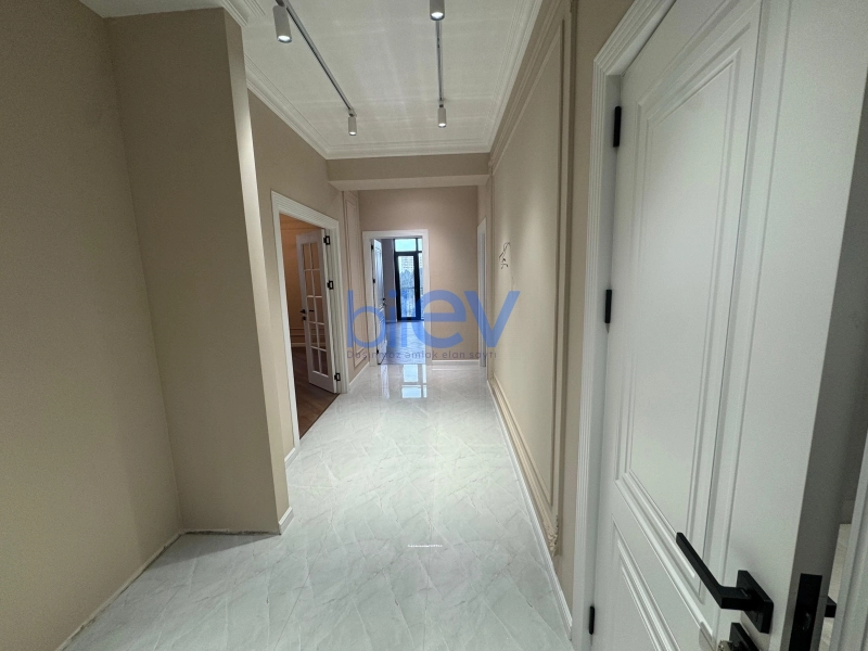 Satış 3 otaqlı Yeni Tikili bina evi  108m², Bakı