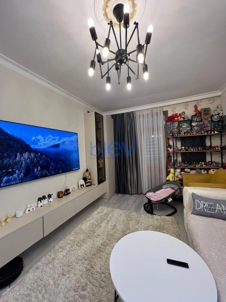 Satış 2 otaqlı Köhnə Tikili bina evi  45m², Bakı