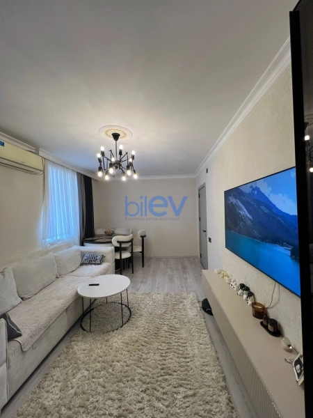 Satış 2 otaqlı Köhnə Tikili bina evi  45m², Bakı