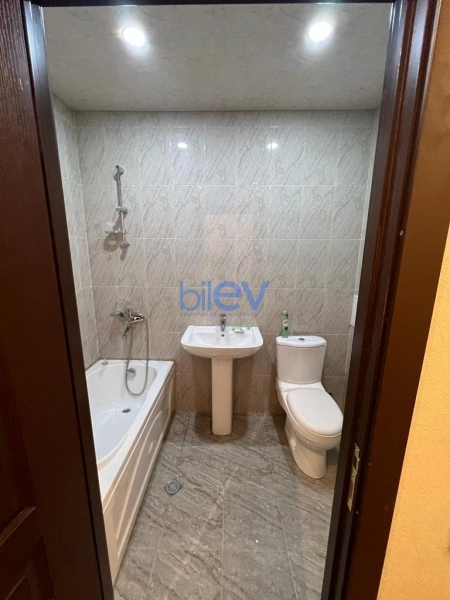 Aylıq Kirayə 2 otaqlı Yeni Tikili bina evi  65m², Bakı