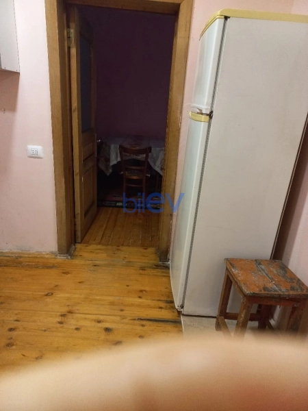 Aylıq Kirayə 2 otaqlı Köhnə Tikili bina evi  60m², Bakı