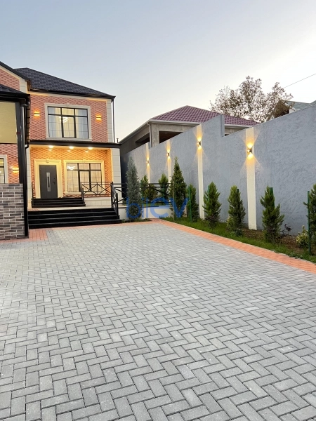 Satış 6 otaqlı Villa  300m², Bakı