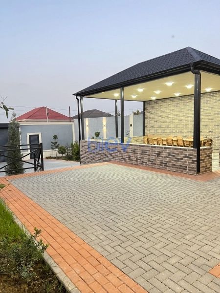 Satış 6 otaqlı Villa  300m², Bakı