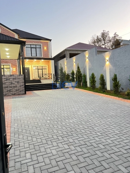 Satış 6 otaqlı Villa  300m², Bakı