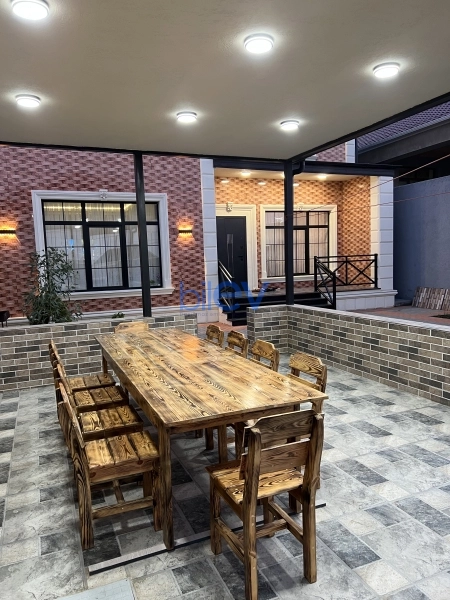 Satış 6 otaqlı Villa  300m², Bakı