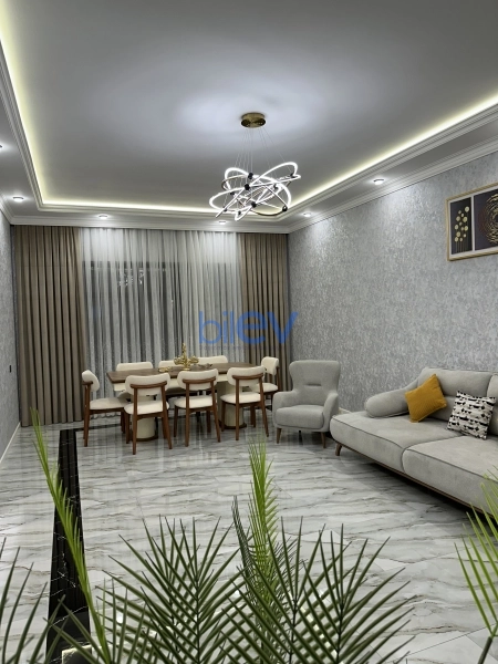 Satış 6 otaqlı Villa  300m², Bakı
