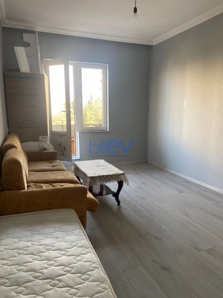 Satış 5 otaqlı Köhnə Tikili bina evi  120m², Bakı