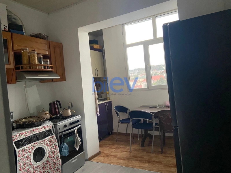 Satış 5 otaqlı Köhnə Tikili bina evi  120m², Bakı