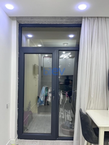 Satış 2 otaqlı Köhnə Tikili bina evi  60m², Bakı