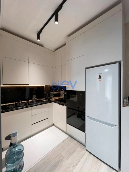 Satış 2 otaqlı Yeni Tikili bina evi  51m², Bakı