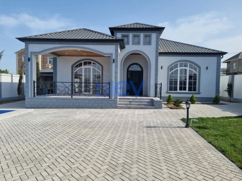 Satış 4 otaqlı Həyət evi  200m², Bakı