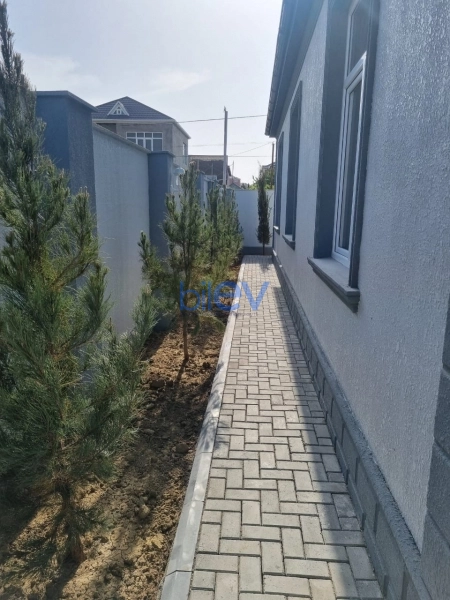 Satış 4 otaqlı Həyət evi  200m², Bakı