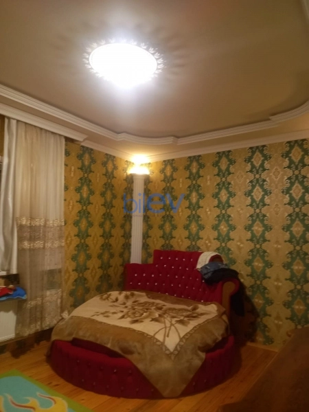 Aylıq Kirayə 10 otaqlı Həyət evi  360m², Bakı