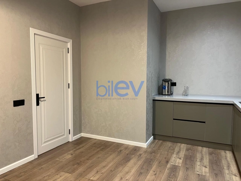 Satış 7 otaqlı Həyət evi  250m², Bakı