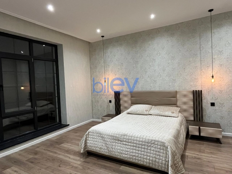 Satış 7 otaqlı Həyət evi  250m², Bakı