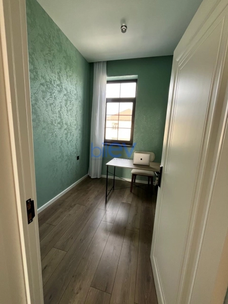 Satış 7 otaqlı Həyət evi  250m², Bakı