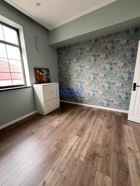 Satış 7 otaqlı Həyət evi  250m², Bakı