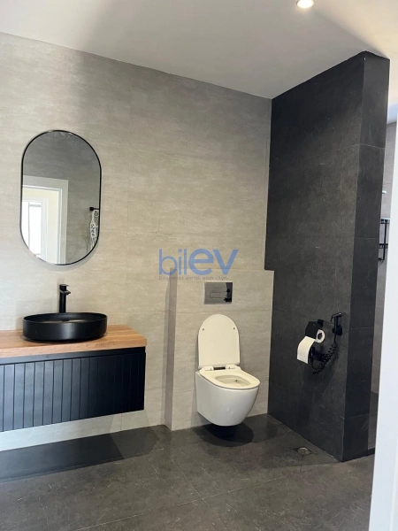 Satış 7 otaqlı Həyət evi  250m², Bakı
