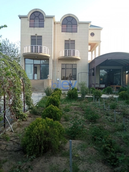 Satış 6 otaqlı Həyət evi  250m², Bakı