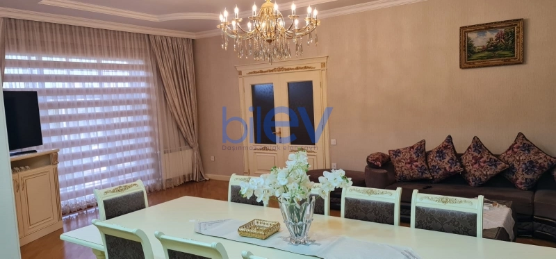 Satış 6 otaqlı Həyət evi  250m², Bakı