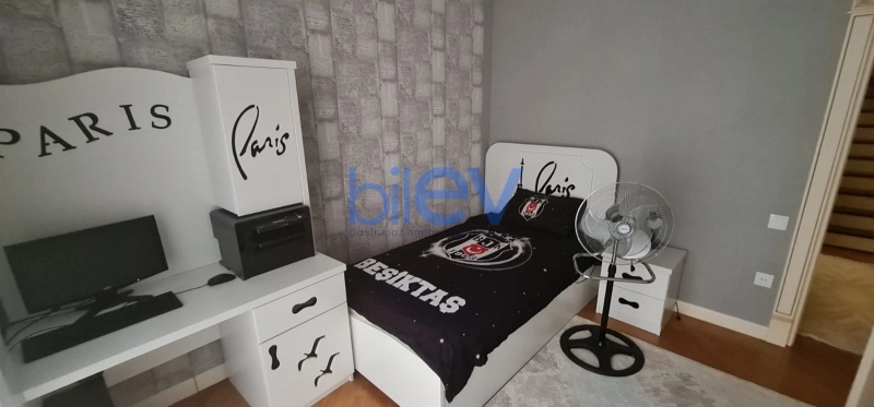 Satış 6 otaqlı Həyət evi  250m², Bakı