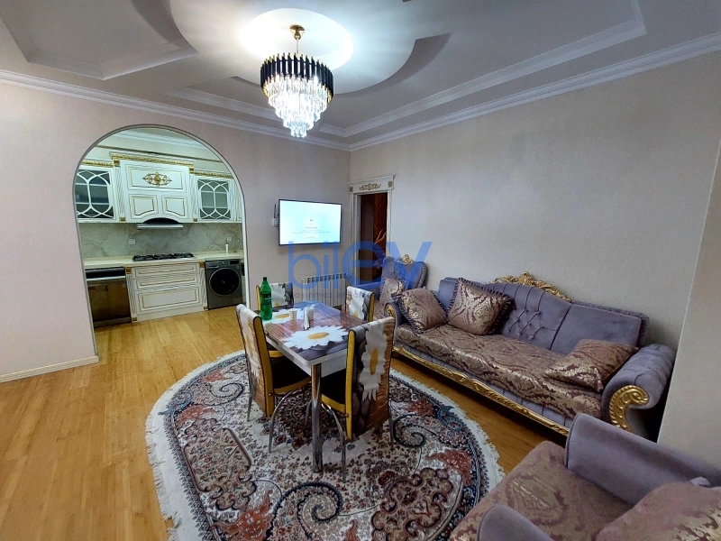 Aylıq Kirayə 3 otaqlı Yeni Tikili bina evi  120m², Bakı