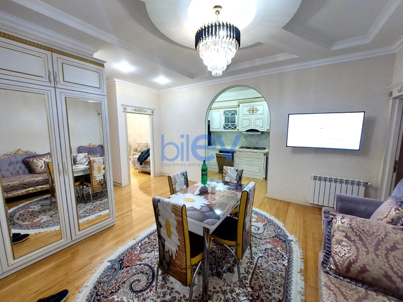 Aylıq Kirayə 3 otaqlı Yeni Tikili bina evi  120m², Bakı