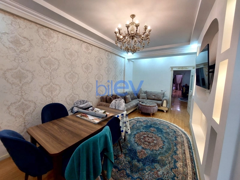 Aylıq Kirayə 3 otaqlı Yeni Tikili bina evi  120m², Bakı