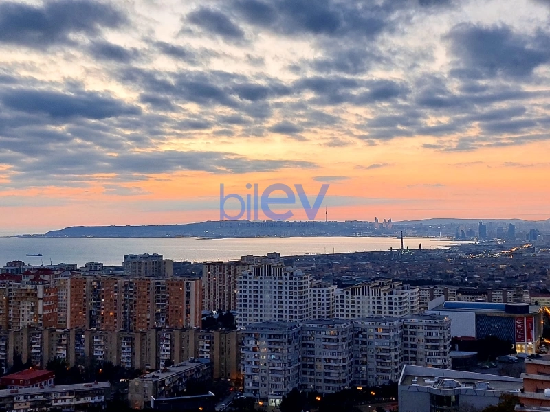 Aylıq Kirayə 3 otaqlı Yeni Tikili bina evi  120m², Bakı
