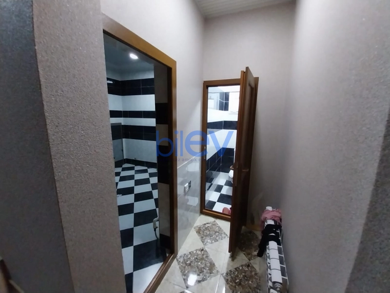 Satış 8 otaqlı Həyət evi  450m², Bakı