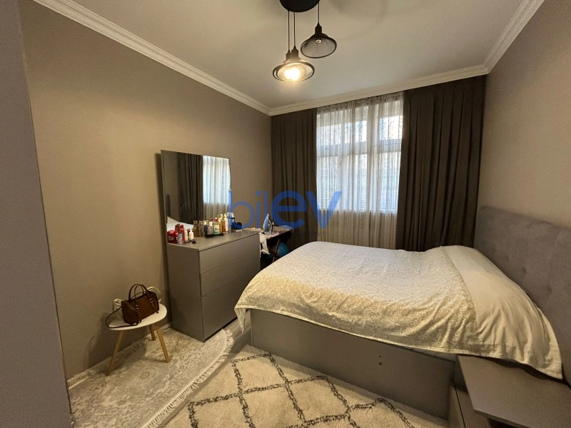 Satış 2 otaqlı Köhnə Tikili bina evi  50m², Bakı