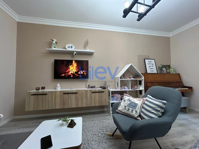 Satış 2 otaqlı Köhnə Tikili bina evi  50m², Bakı