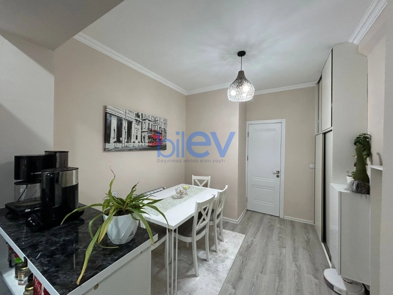 Satış 2 otaqlı Köhnə Tikili bina evi  50m², Bakı