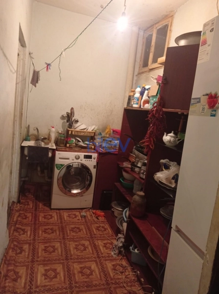 Satış 2 otaqlı Köhnə Tikili bina evi  44m², Bakı
