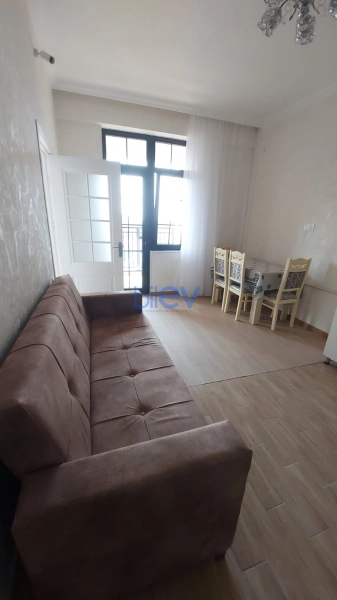 Aylıq Kirayə 2 otaqlı Yeni Tikili bina evi  68m², Bakı