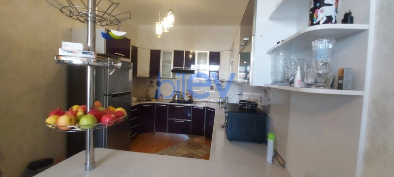 Satış 5 otaqlı Həyət evi  260000m², Bakı